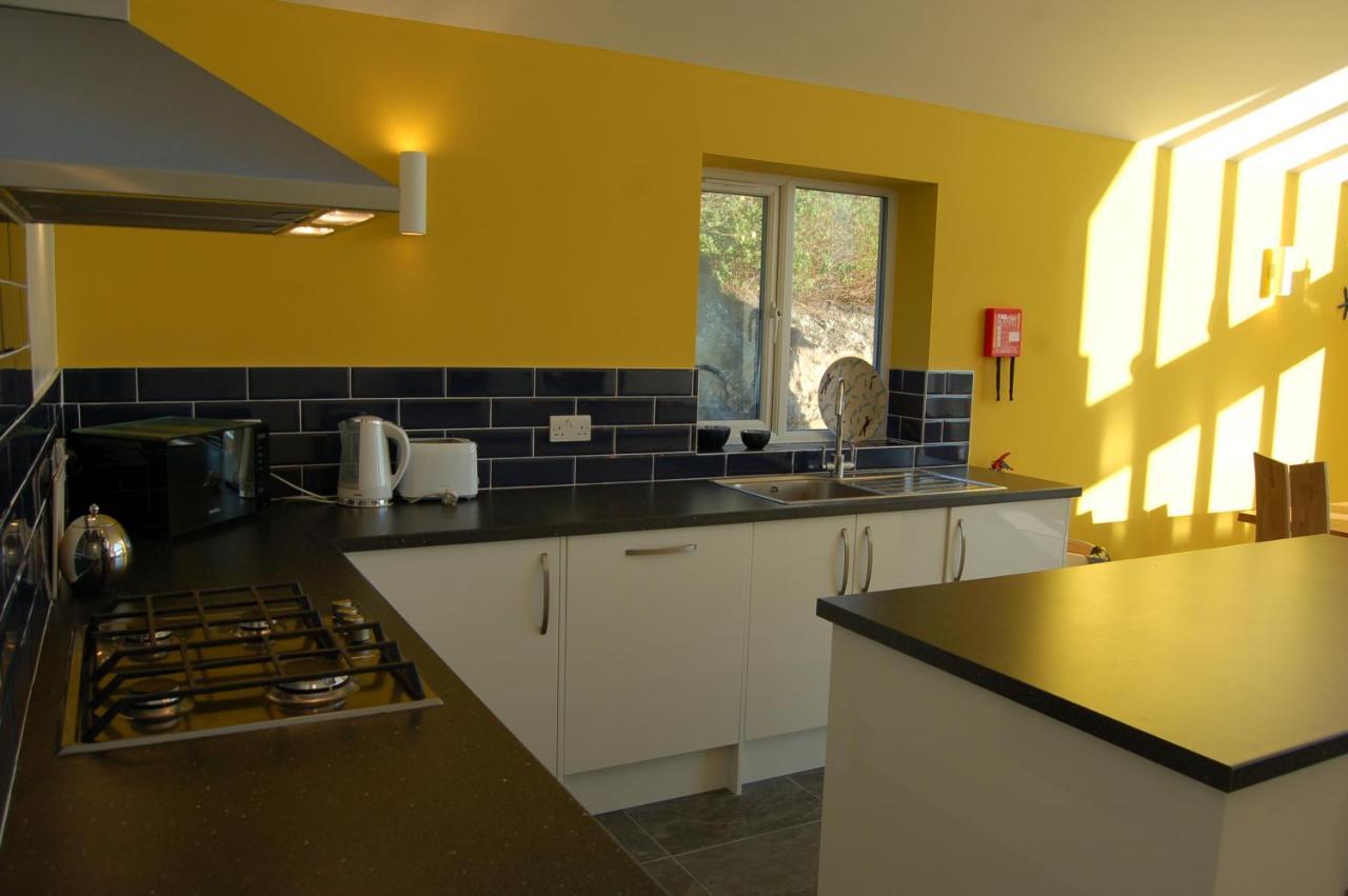 Beautiful, Modern Villa 5 Mins Walk From The Stunning Bay At Trearddur Голігед Екстер'єр фото