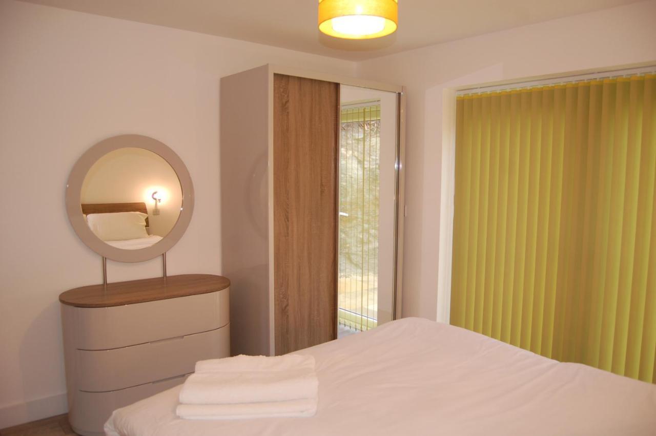 Beautiful, Modern Villa 5 Mins Walk From The Stunning Bay At Trearddur Голігед Екстер'єр фото